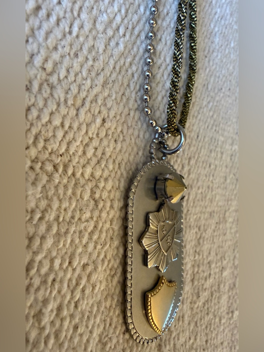 Banana Republic Military Crest Mixed-Media Tag Necklace 🛡️
